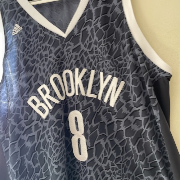 Brooklyn - Picture 2 of 2